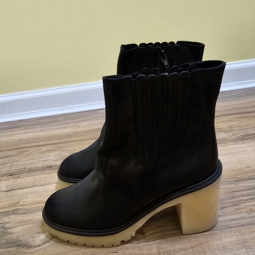 Free people, James Chelsea Boot, size US 11 - Picture 3 of 8